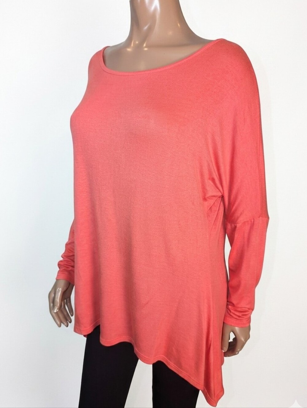 Brendas USA Coral Orange Sharkbite Tunic Top Size Medium Long Sleeve Slouchy